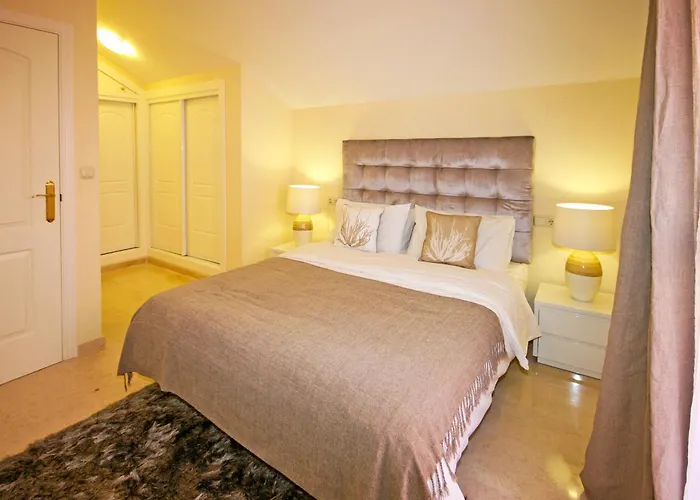 Stylish Duplex Penthouse Lagos De Santa Maria Lägenhet Marbella